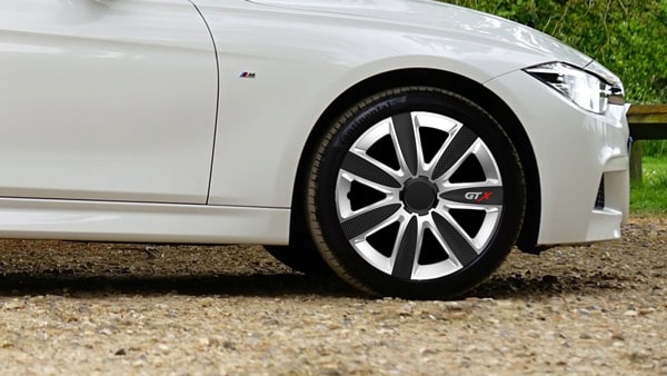 Тасове за джанти 14″ Versaco Carbon GTX Silver Black, цвят сребрист/черен, 4 броя